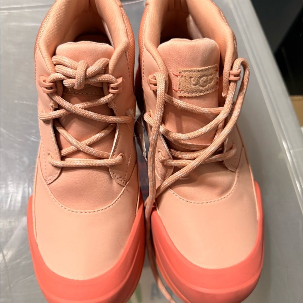 UGG Women's Coral Sneakers